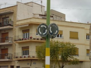 ROTONDA URBANA  CIRCULACION URBANA EMPRESA